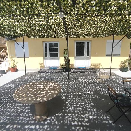 Dorija Apartment Зеленика Екстериор снимка