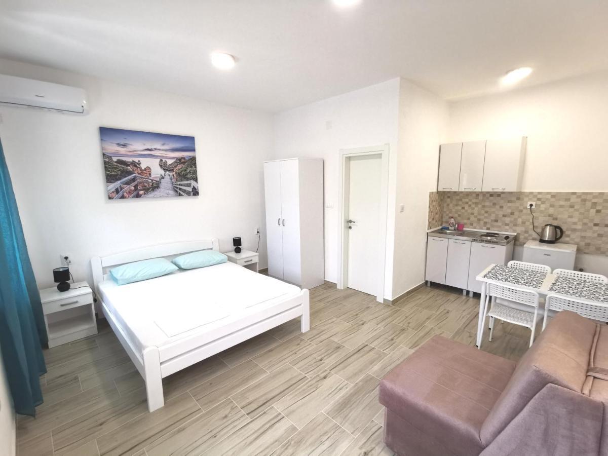 Dorija Apartment Зеленика Екстериор снимка